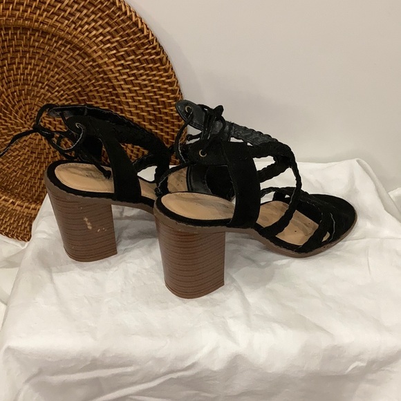 Just Fab chunky strappy heels (fits like 8.5) - Picture 2 of 6